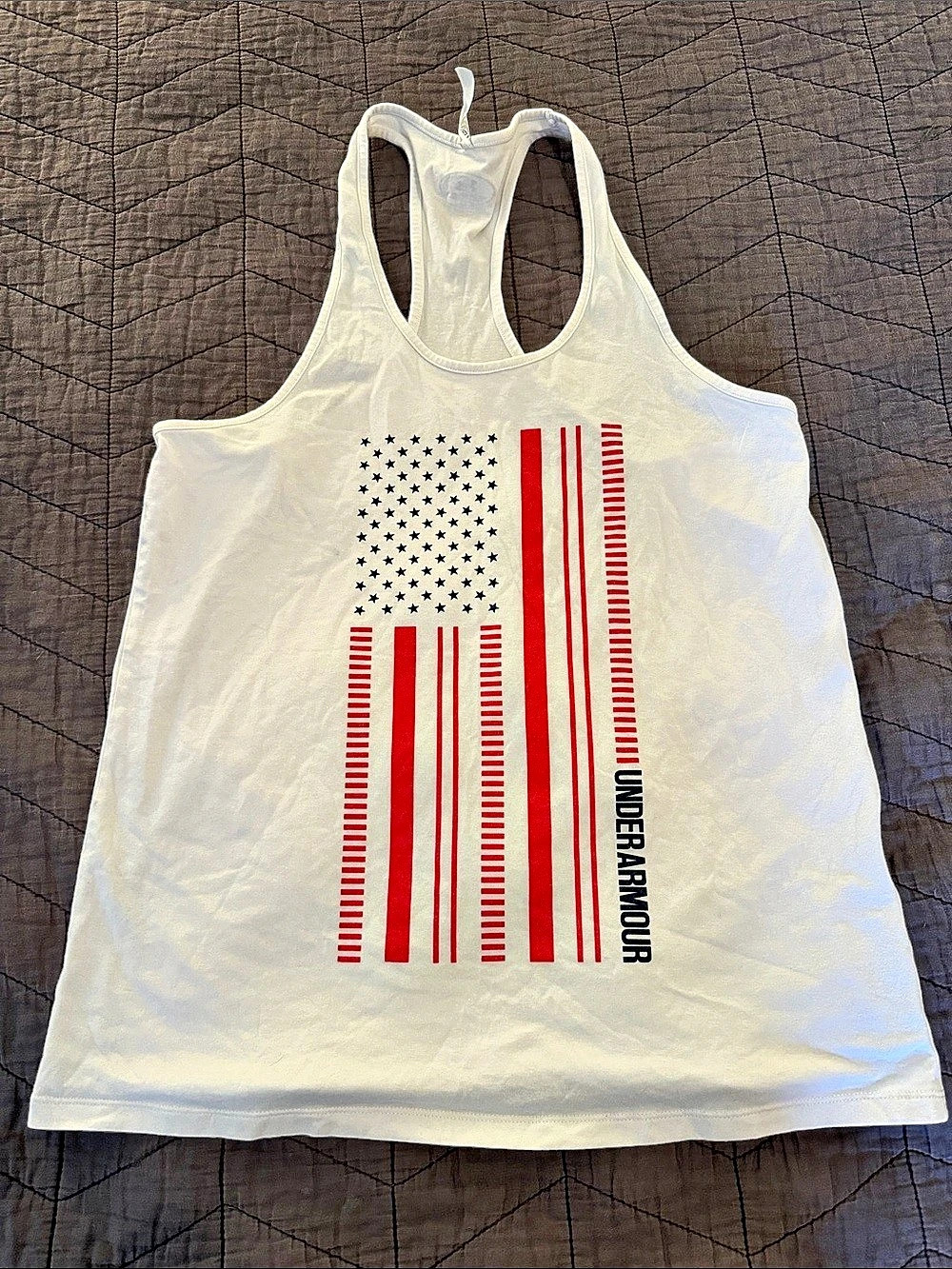 Under Armour Racerback Tank Top in White & Red Size Large